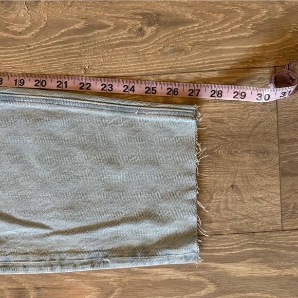 American Eagle Mom Jeans - Picture 3 of 4